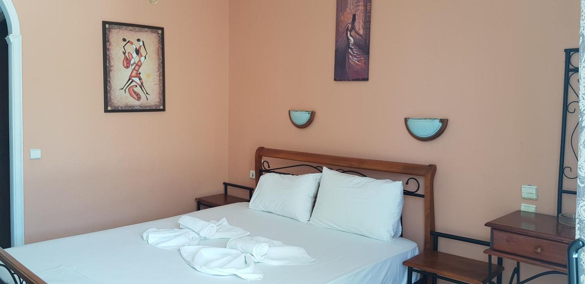 Diogenis Parga Studios Bilik gambar